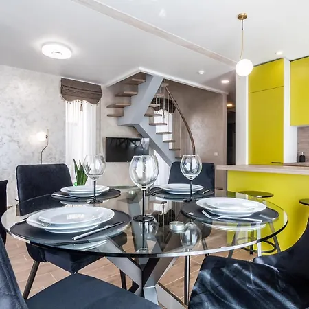 Family Forest House, By Cohost Сasa de vacaciones Palanga