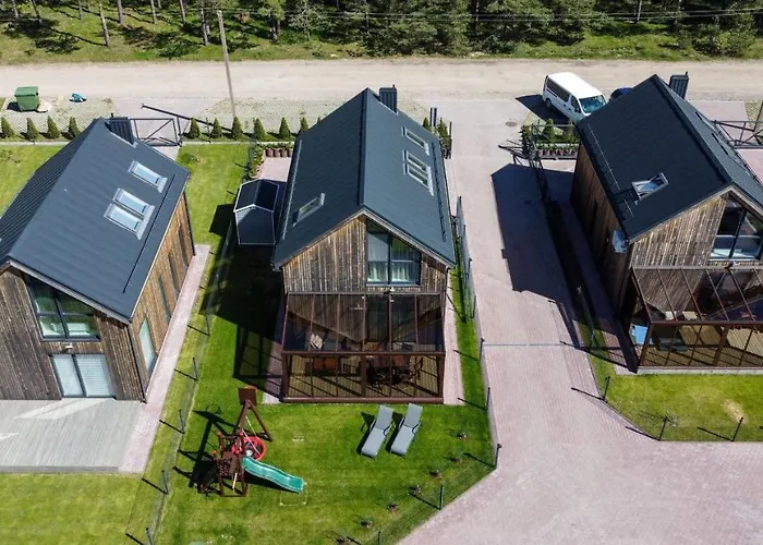 Будинок відпочинку Family Forest House, By Cohost