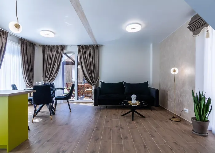 Family Forest House, By Cohost * Паланга