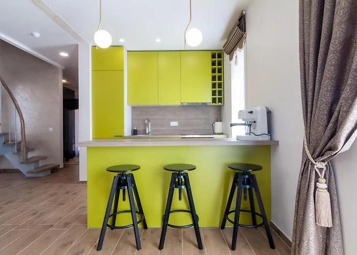 Family Forest House, By Cohost Будинок відпочинку Паланга