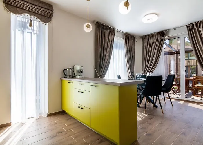 Family Forest House, By Cohost Паланга