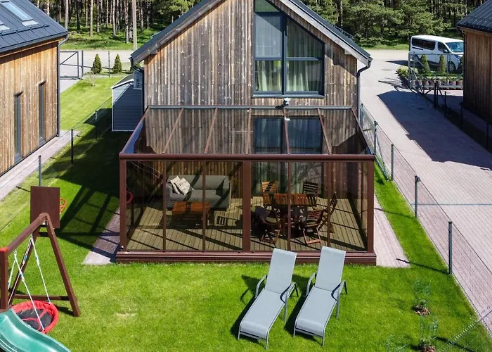 Family Forest House, By Cohost Будинок відпочинку *